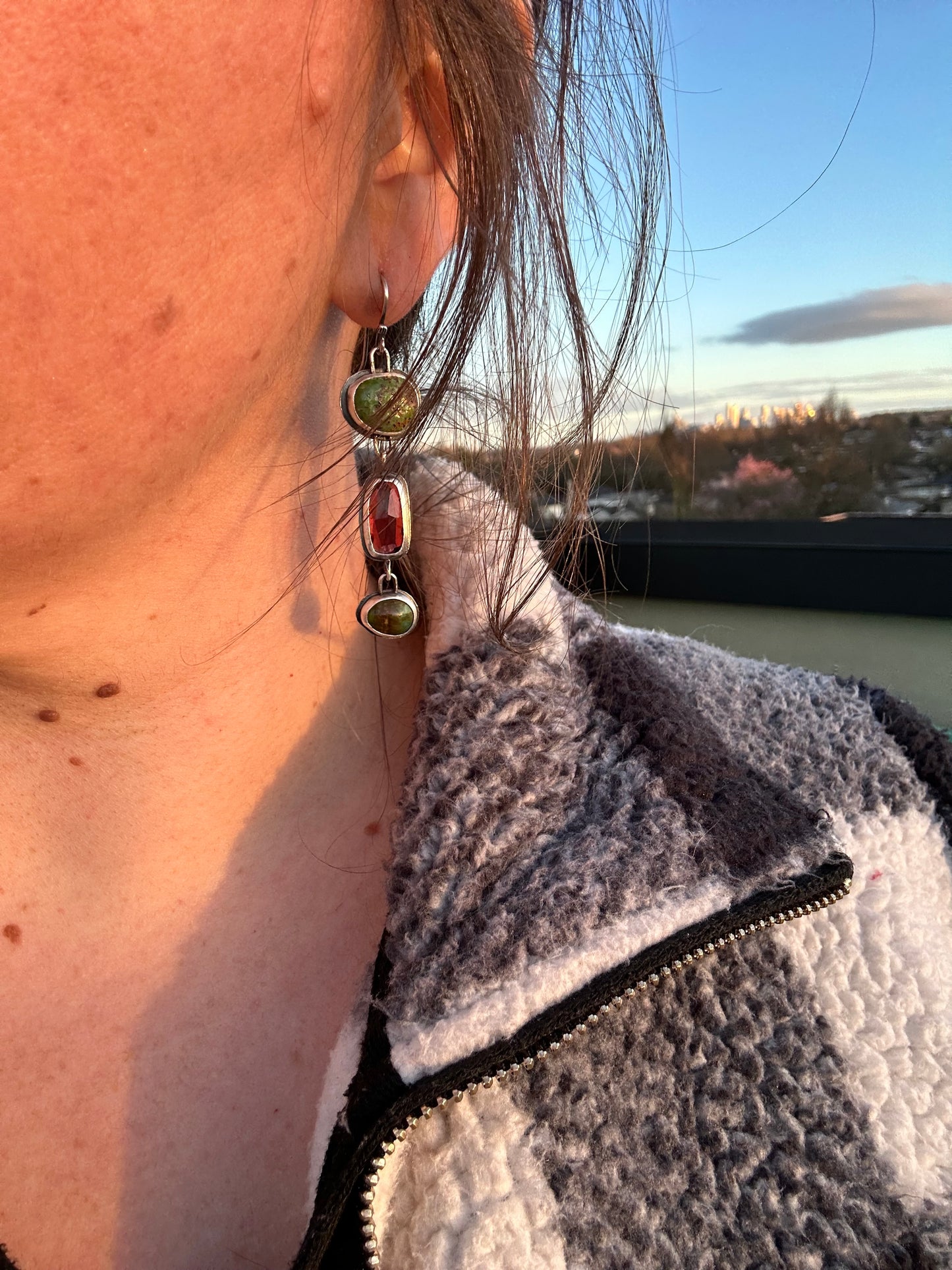 Lovestory Earrings Garnet + Turquoise + 3